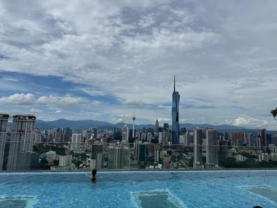 דירה קואלה לומפור City Studio Gem With Klcc Views!